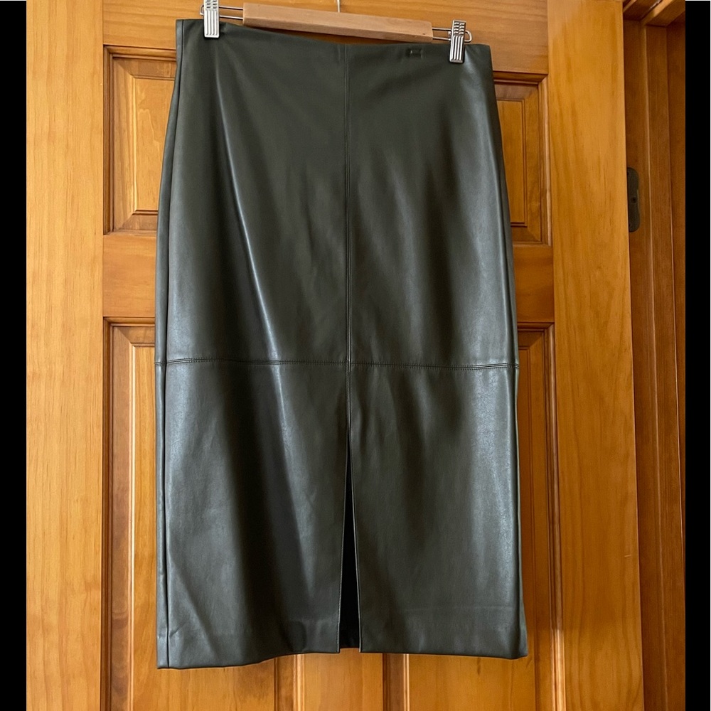 Faux Leather Skirt Olive Green Size 8 NY&COMPANY
